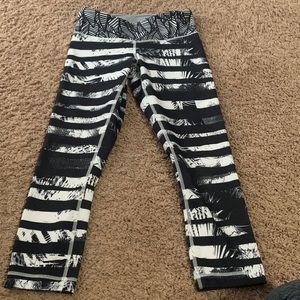 Lululemon yoga pants. Stretchy. Shin length. Size 4